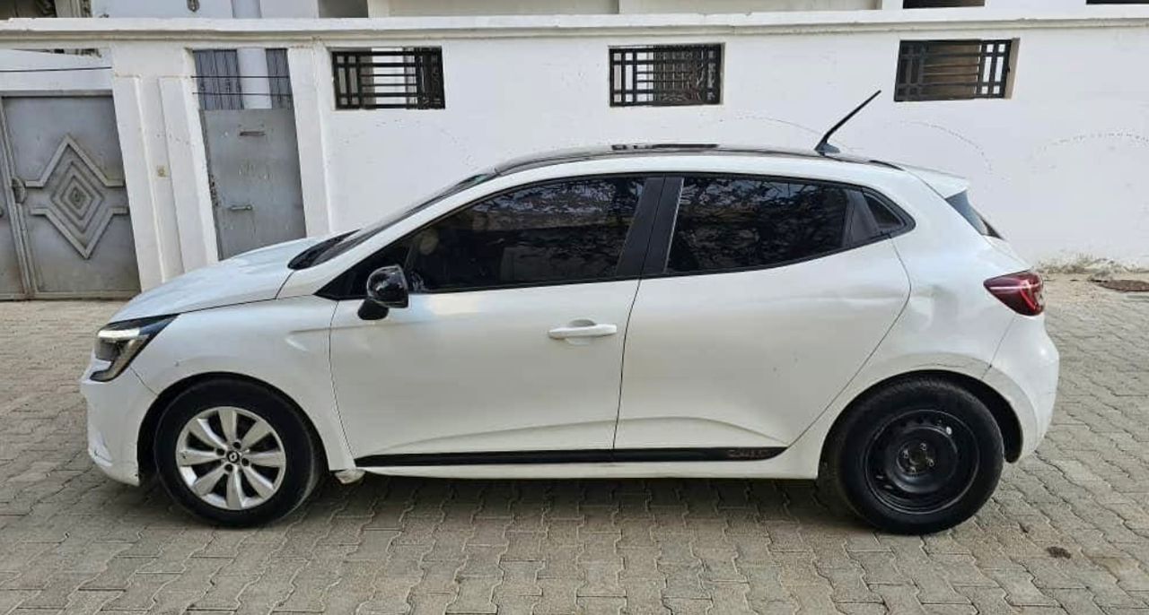 Renault Clio 5 Diesel (2020) – Image 7