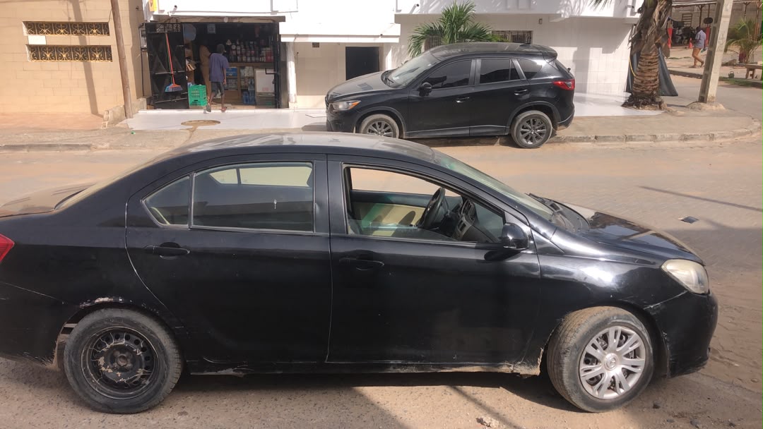 Great Wall Voleex C30 (2014) – Essence – 129 045 km – berline économique – Image 6